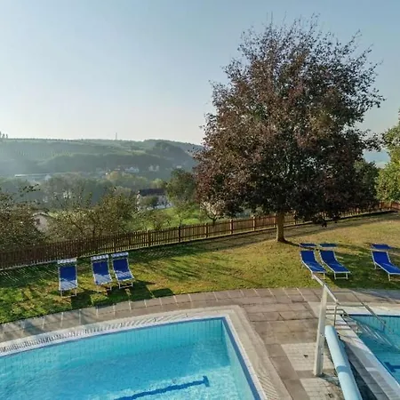 Thermen By Interhome בית נופש